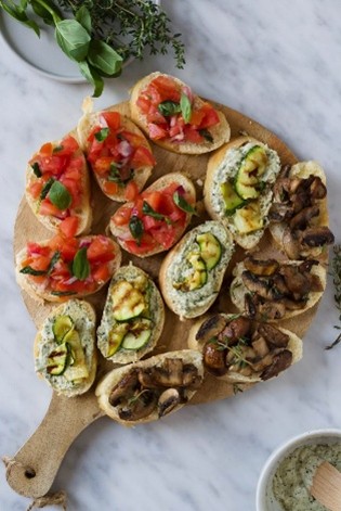 Vegetarische Sisterhood Potluck lunch voor vrouwen